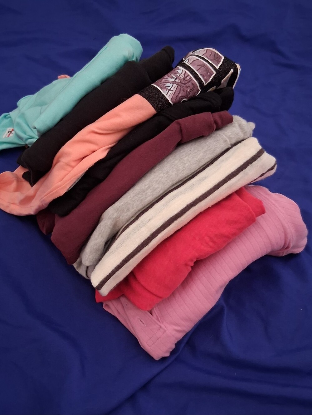 Bundle Of 9 Assortment Women Long Tee Shirts Mix Brands Colors Size Medium Fit